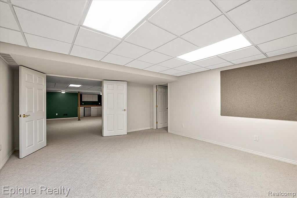 5675 Golf Pointe Drive, Clarkston, MI 48348 — Photo 55