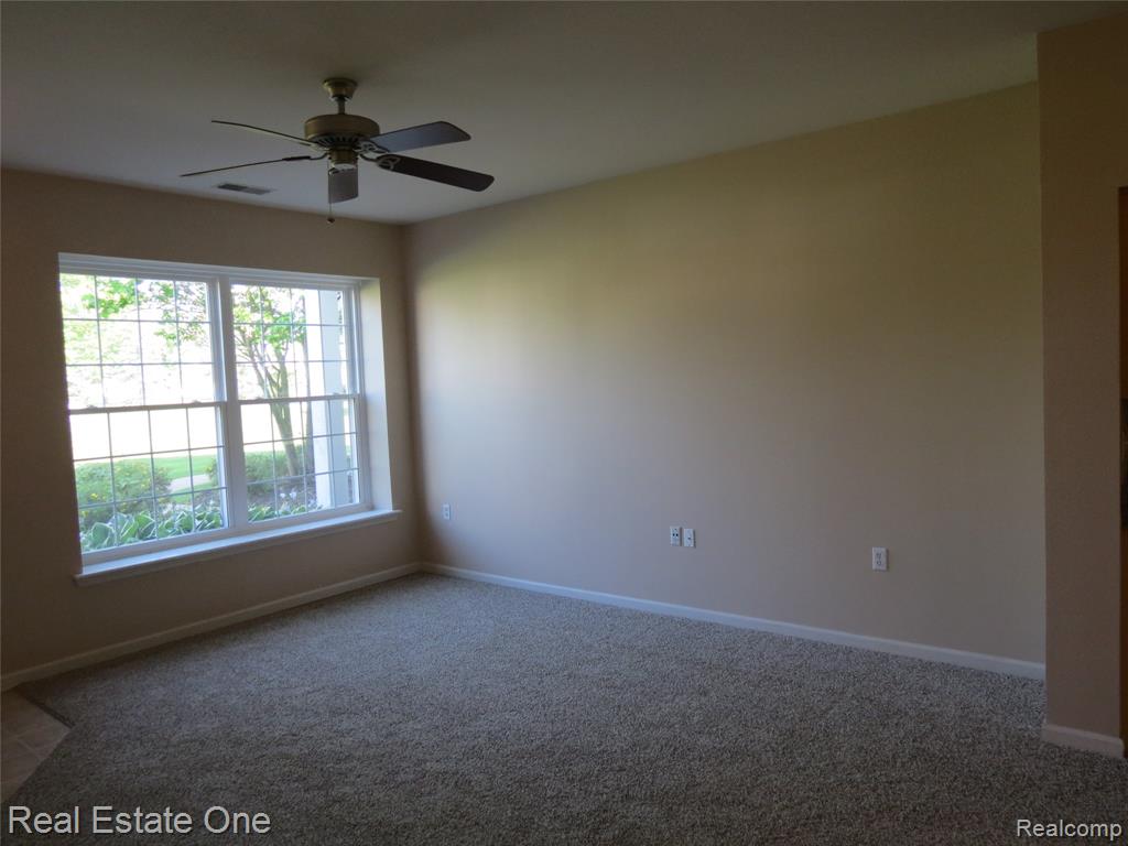3153 Kneeland Circle, Howell, MI 48843 — Photo 6