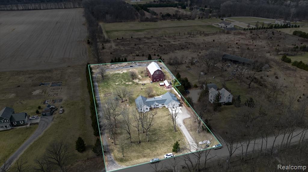 12760 Roepke Road, Gregory, MI 48137 — Photo 2