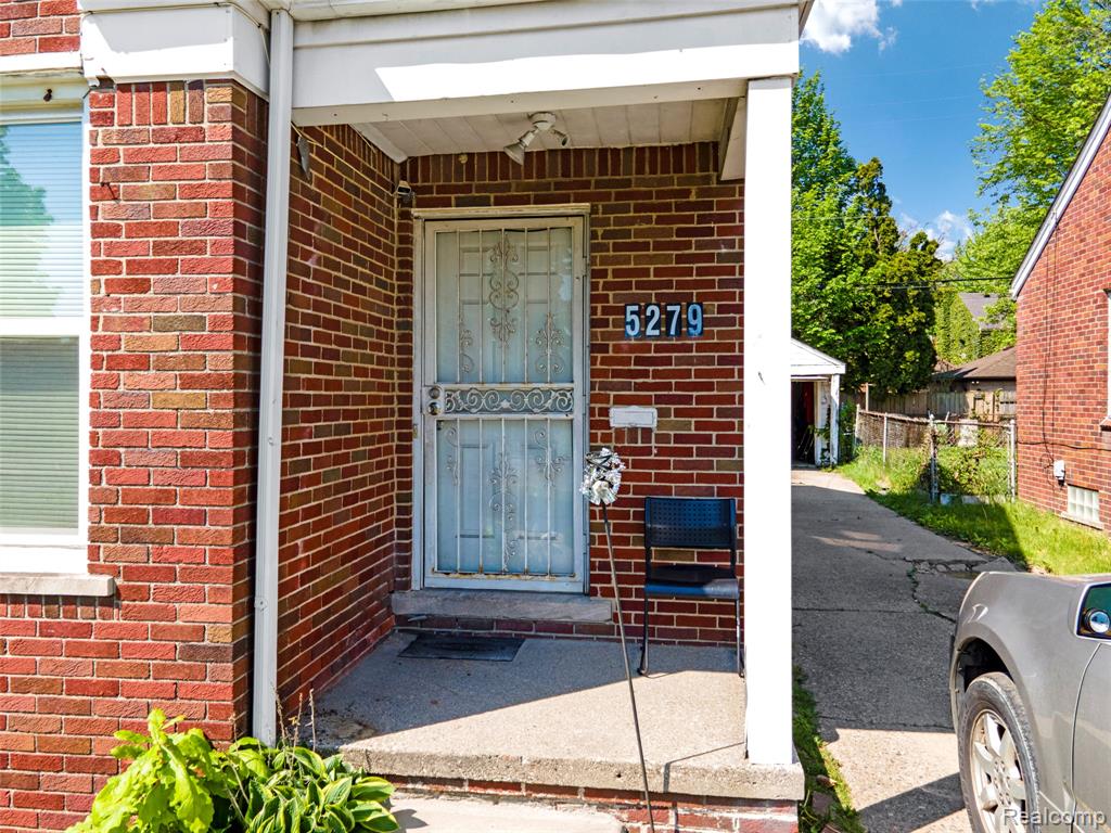 5279 Cadieux Road, Detroit, MI 48224 — Photo 2