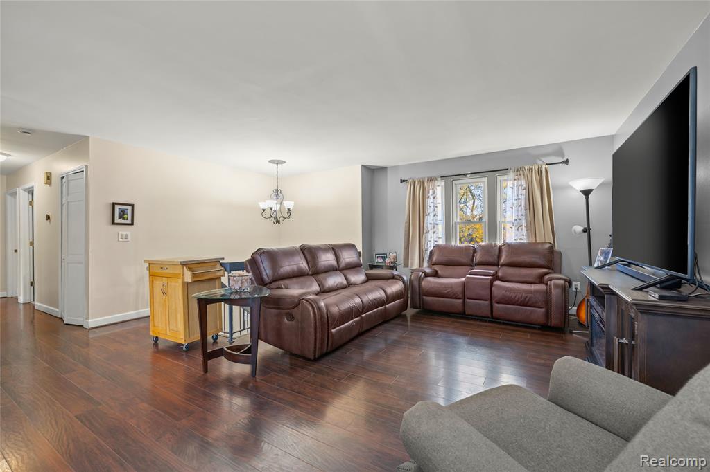 1152 Heritage Drive, Canton, MI 48188 — Photo 10