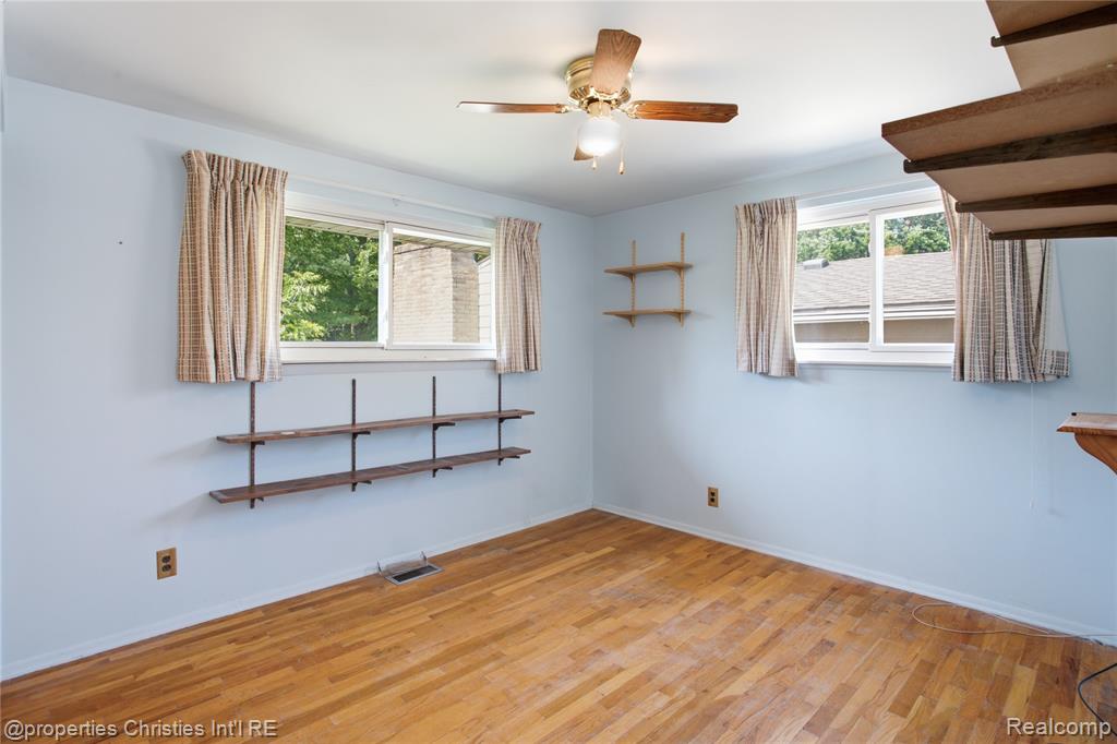 594 Provincetown Road, Auburn Hills, MI 48326 — Photo 22