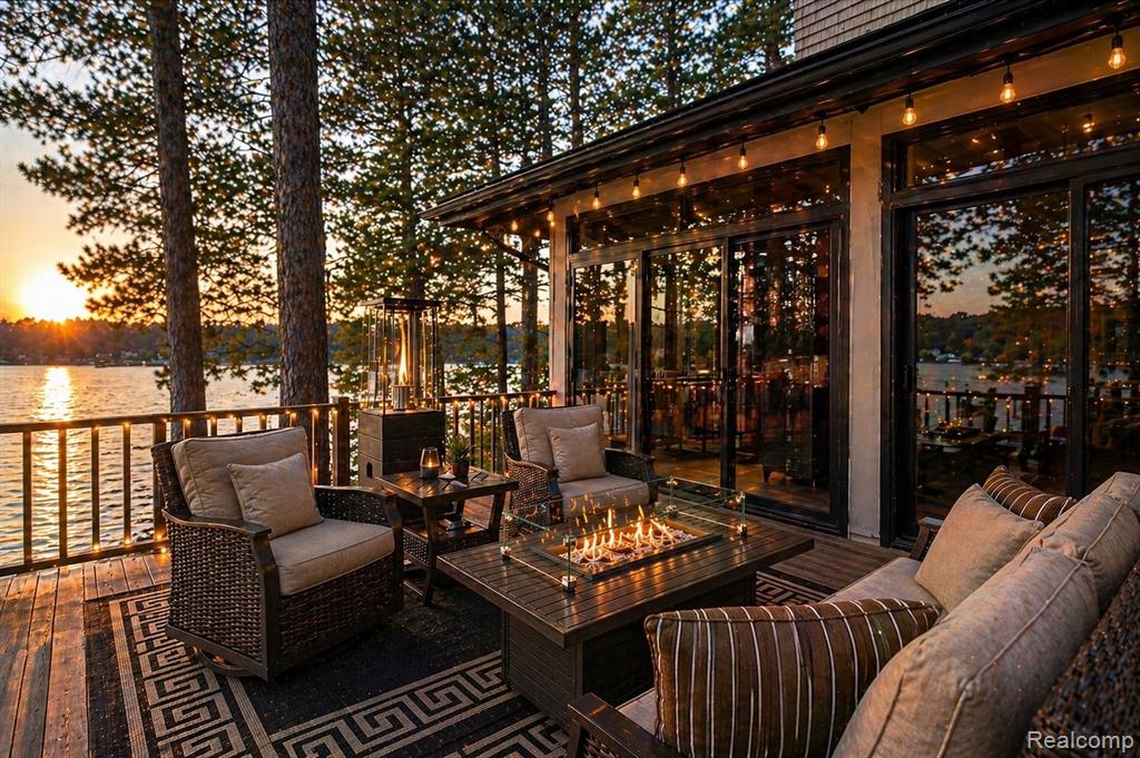 One in a million - water views from every room