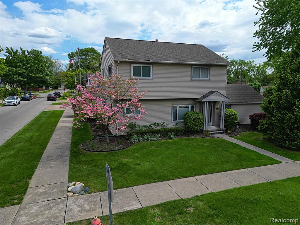 6964 Norborne Avenue, Dearborn Heights, MI 48127 — Photo 2