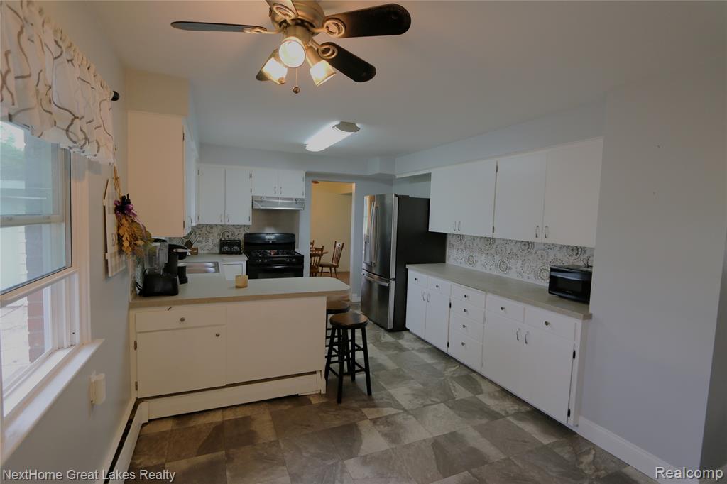 5595 Noreen Drive, Bay City, MI 48706 — Photo 4