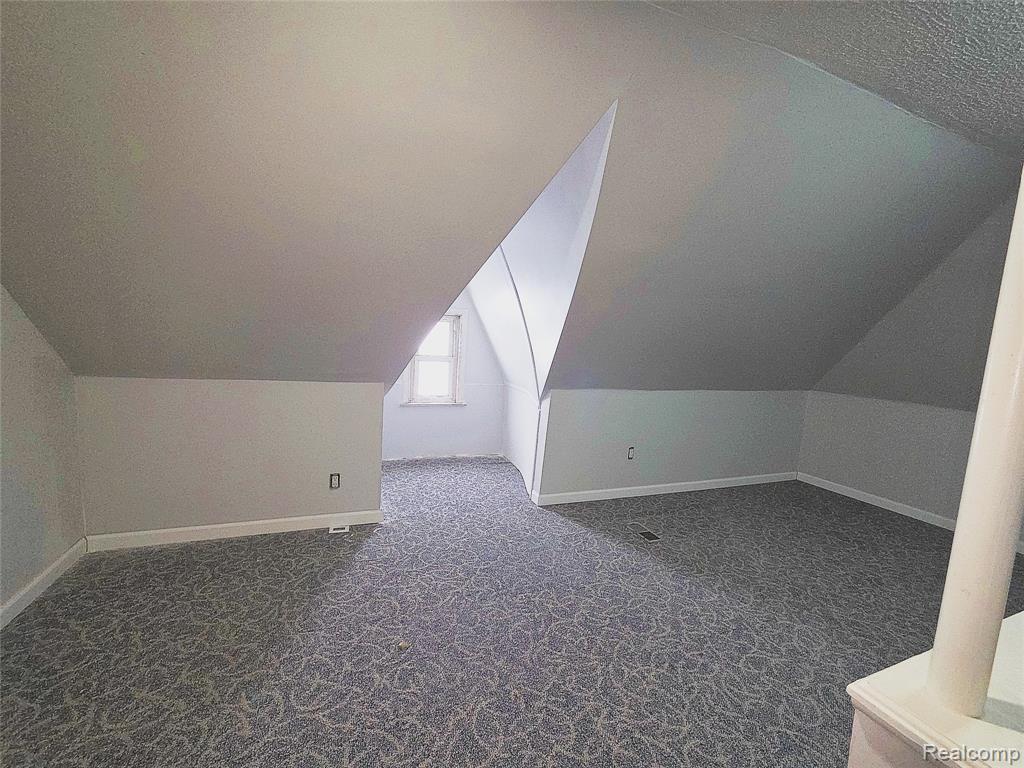 759 E Maxlow Avenue, Hazel Park, MI 48030 — Photo 31