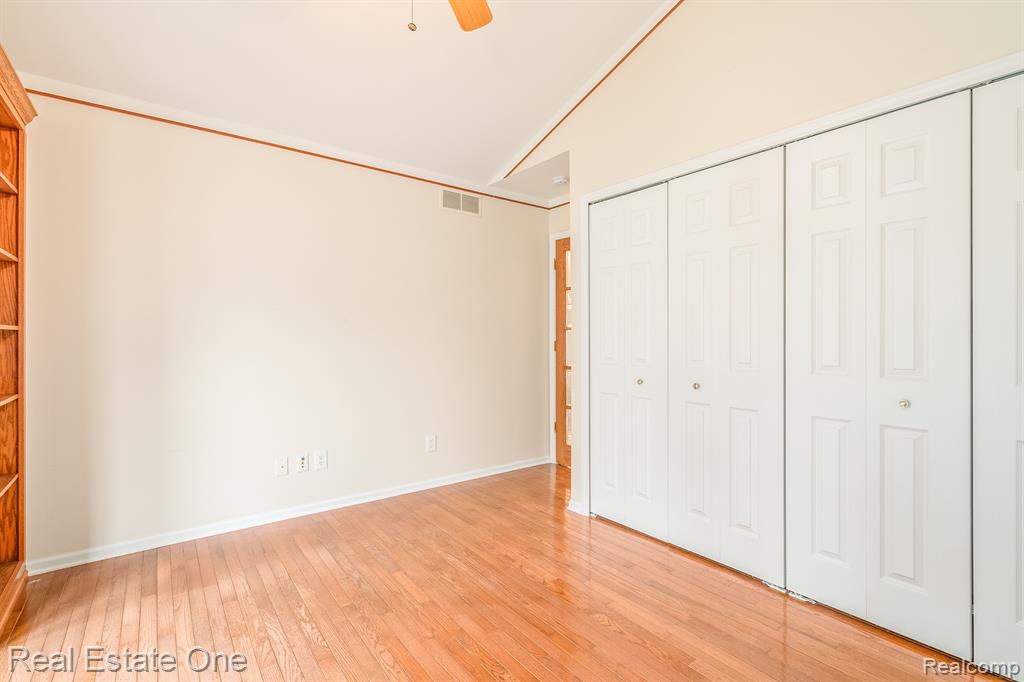 41498 HAGGERTY WOODS Court, #8, Canton, MI 48187 — Photo 21