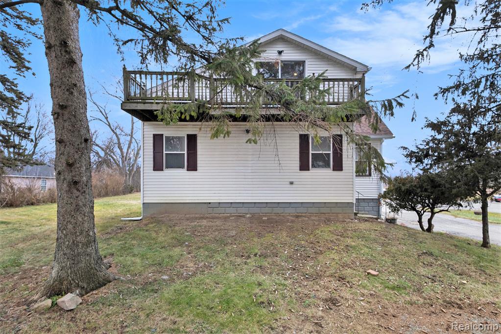 4138 Lapeer Road, Burton, MI 48509 — Photo 34