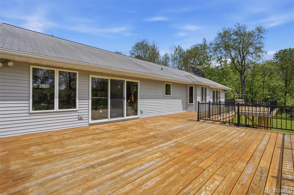 13158 Wood Road, Bath, MI 48808 — Photo 44