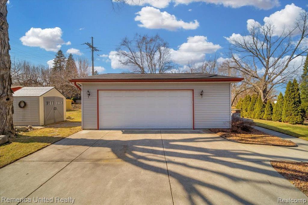514 S Main Street, Milford, MI 48381 — Photo 31