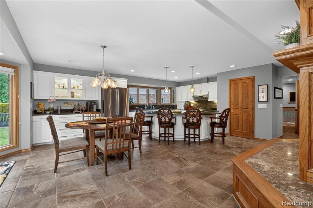18974 Riverway Court, Clinton Twp, MI 48038 — Photo 21