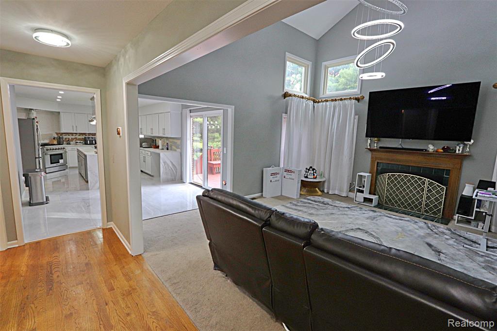 39405 Windsome Drive, Northville, MI 48167 — Photo 29