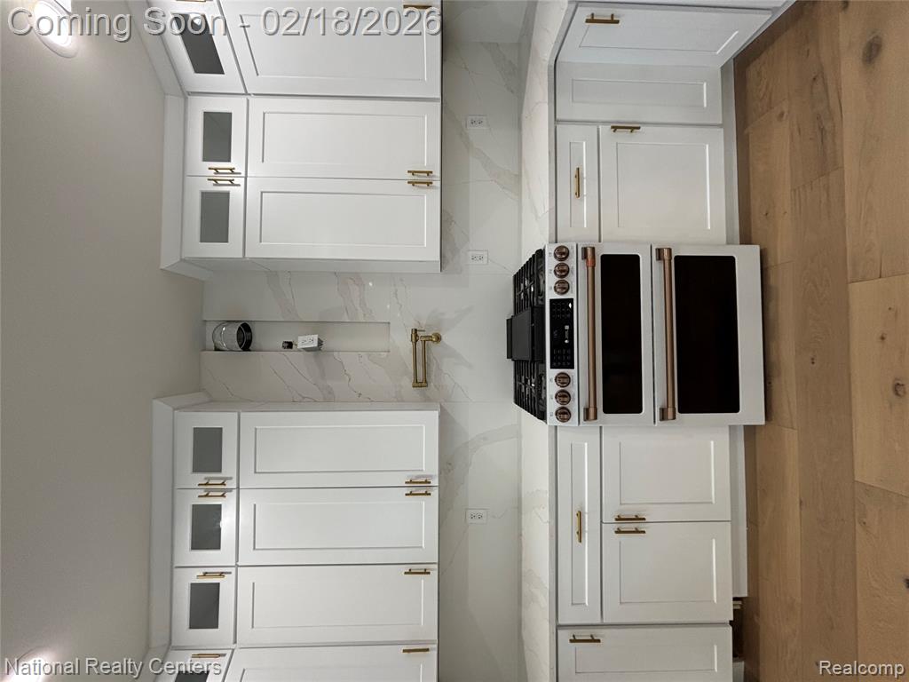 10024 Borgman Avenue, Huntington Woods, MI — Photo 15