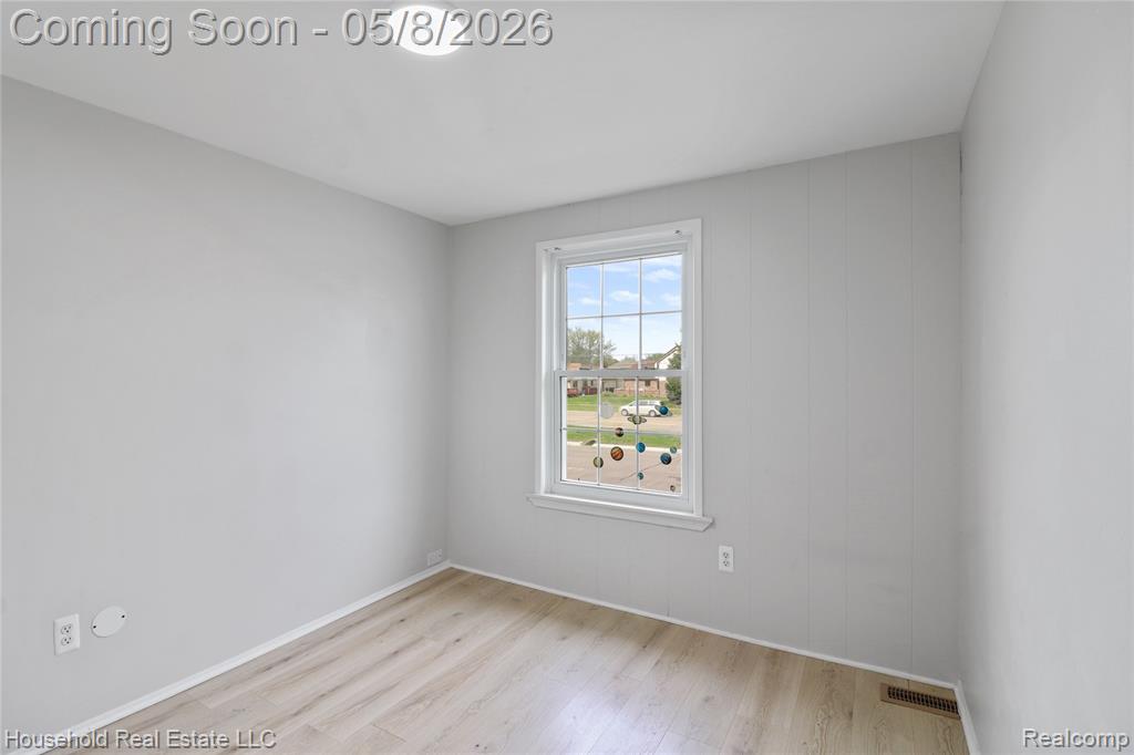 39363 Heatherheath Drive, Clinton Twp, MI 48038 — Photo 12