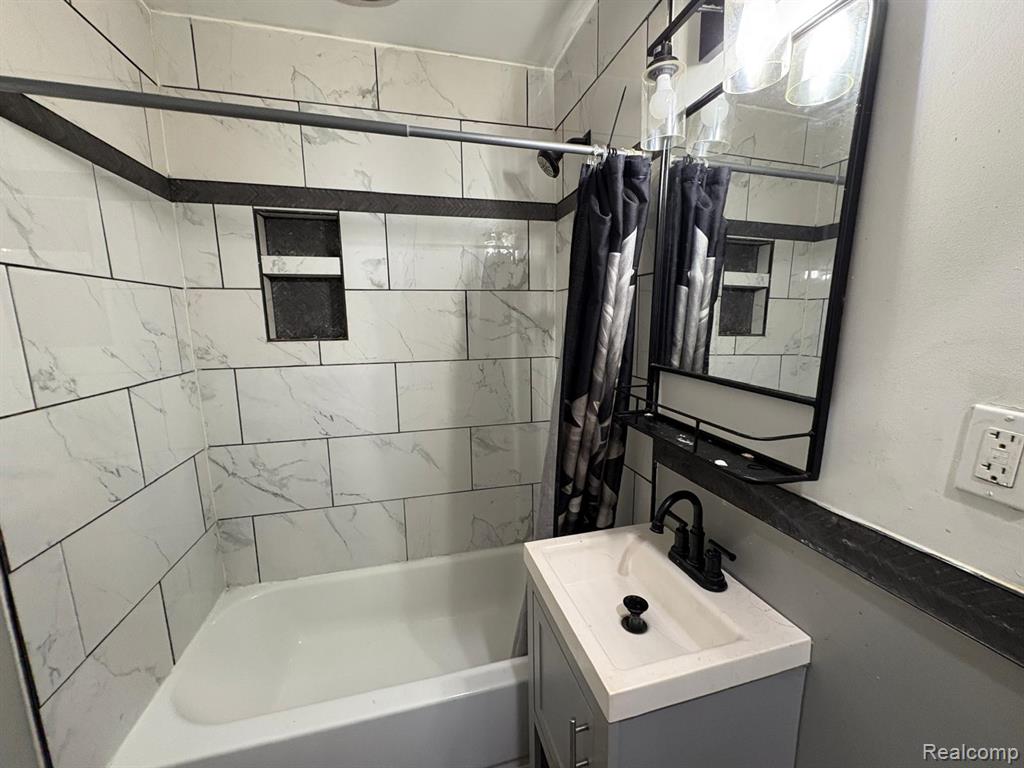9965 ASBURY Park, Detroit, MI 48227 — Photo 21