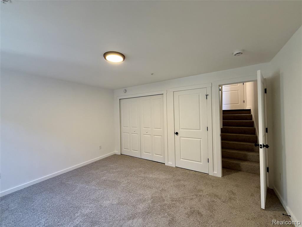 435 Village Drive, Walled Lake, MI 48390 — Photo 26