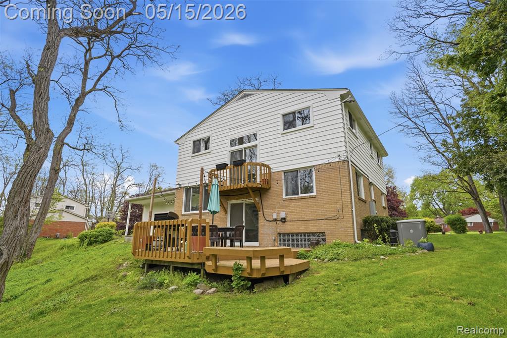 47129 Dunsany Road, Northville, MI 48167 — Photo 35