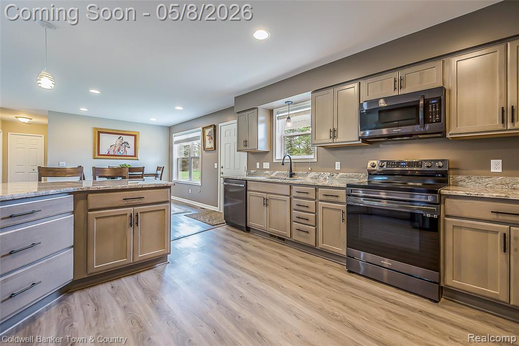 233 Norlynn Drive, Howell, MI 48843 — Photo 12