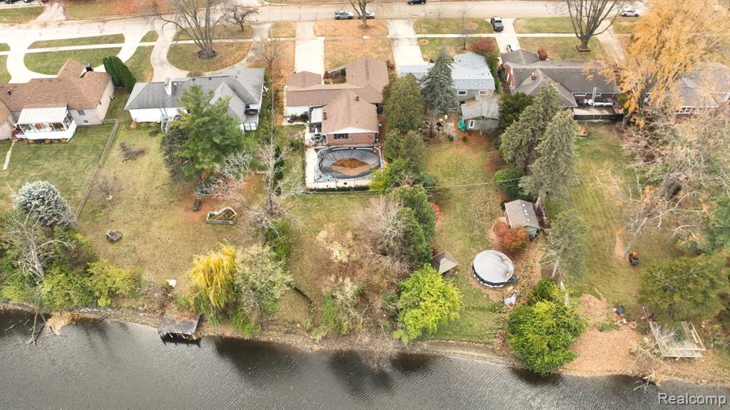 206 Wellington Crescent, Mount Clemens, MI 48043 — Photo 48