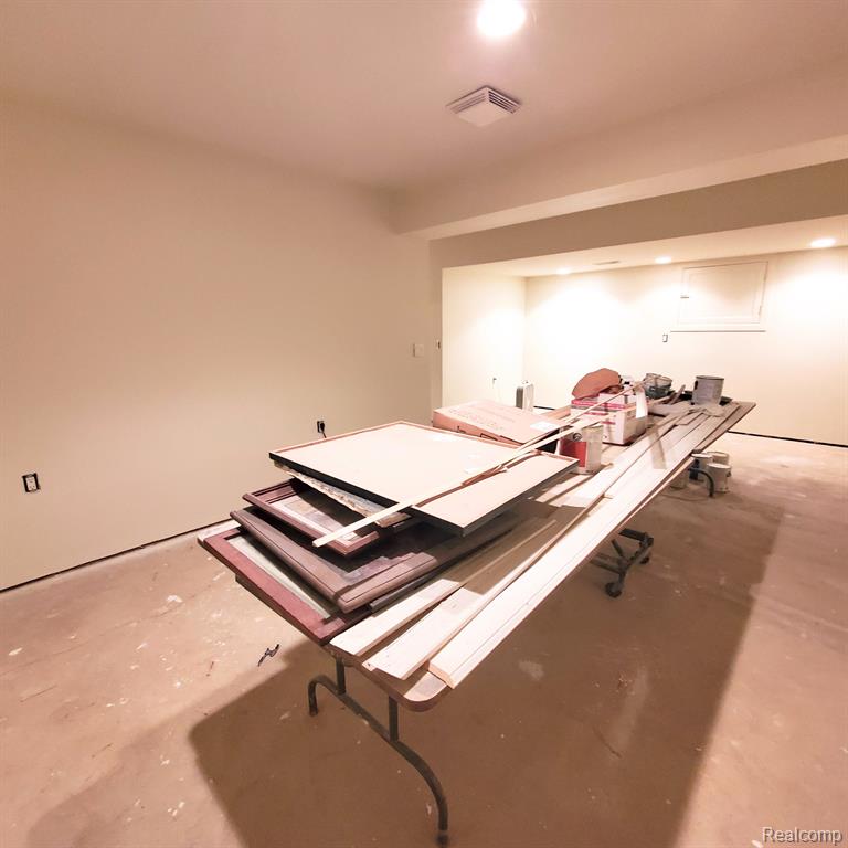 6380 E Pierson Rd Road, Flint, MI 48506 — Photo 22