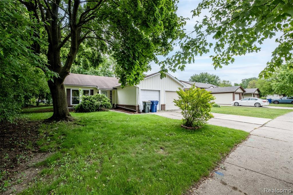 6733 ARDSLEY Drive, Canton, MI 48187 — Photo 3