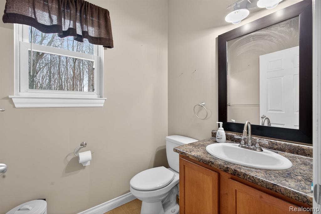 9399 Oakdale Street, Clay, MI 48001 — Photo 12