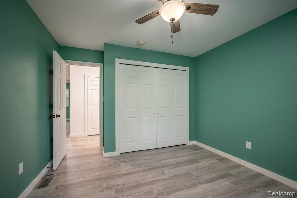 4277 Tux Lane, Milford, MI 48380 — Photo 24