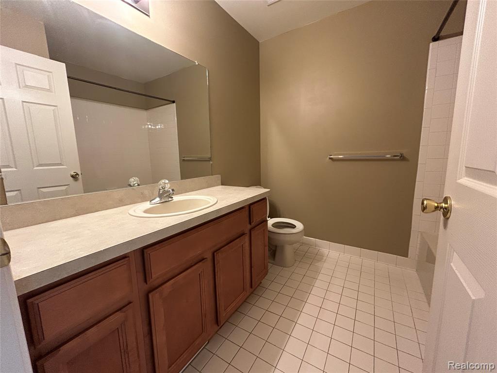 51652 Hale Lane, New Baltimore, MI — Photo 14