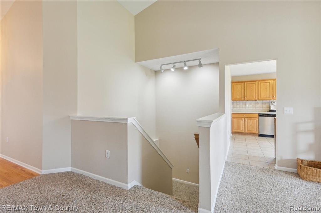 2571 ARALIA Drive, Howell, MI 48855 — Photo 29
