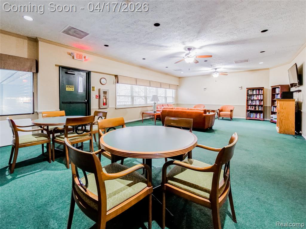 43000 12 Oaks Crescent Drive, 5022, Novi, MI 48377 — Photo 26