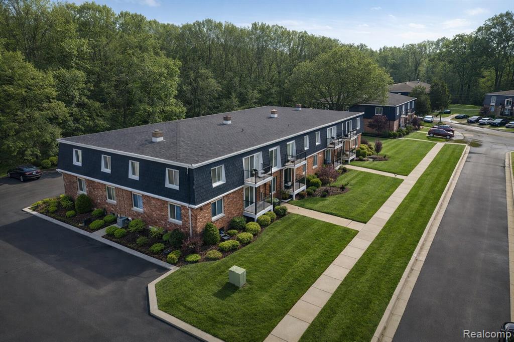 40335 Plymouth Road, Plymouth, MI 48170 — Photo 26