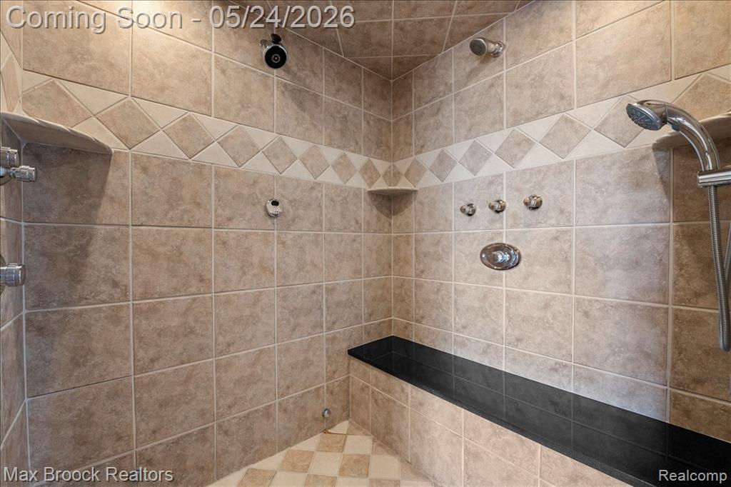 32630 JEFFERSON Avenue, Saint Clair Shores, MI 48082 — Photo 28