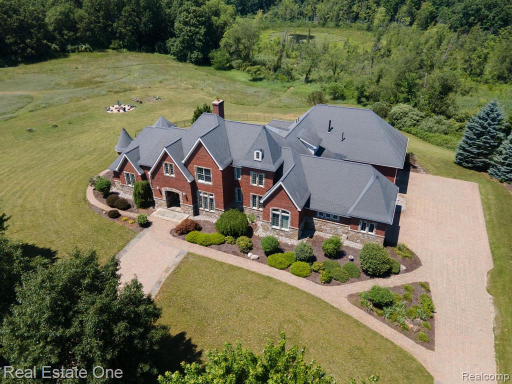 740 Greystone Drive, Chelsea, MI 48118 — Photo 86
