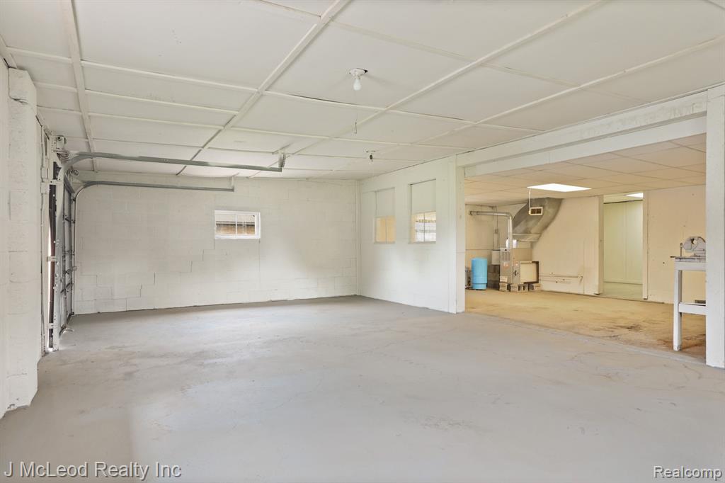 4015 Grand Blanc Road, Swartz Creek, MI 48473 — Photo 22