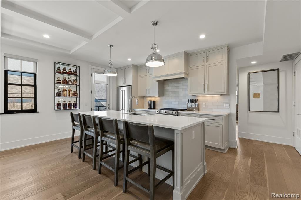 936 W 11 Mile Road, Royal Oak, MI 48067 — Photo 7