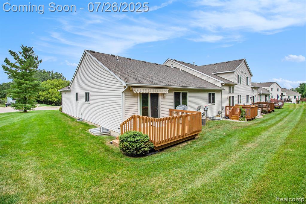 1051 Spirea, Howell, MI 48843 — Photo 26