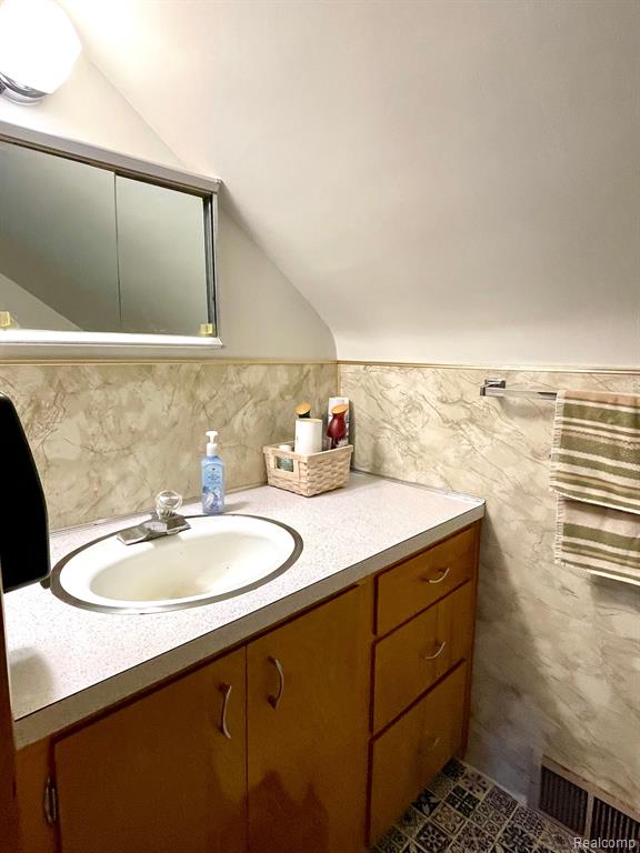 15131 IMLAY CITY Road, Mussey, MI 48014 — Photo 14