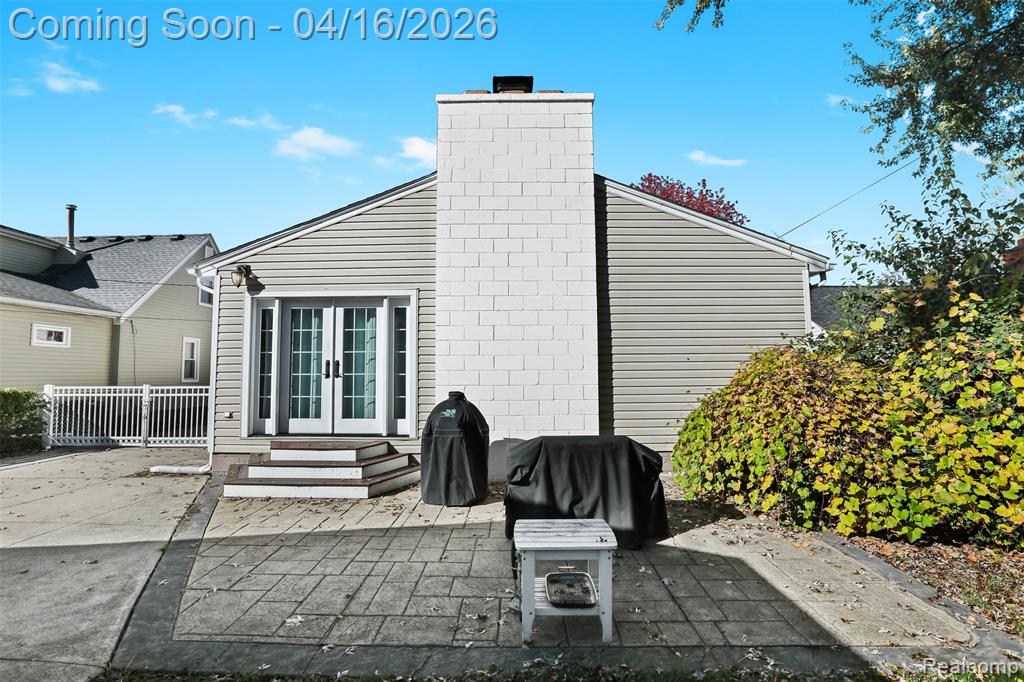 4350 Mandalay Avenue, Royal Oak, MI 48073 — Photo 34