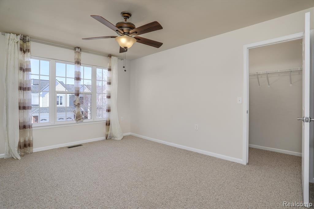 29340 DOUGLAS Drive, 132, Novi, MI 48377 — Photo 19