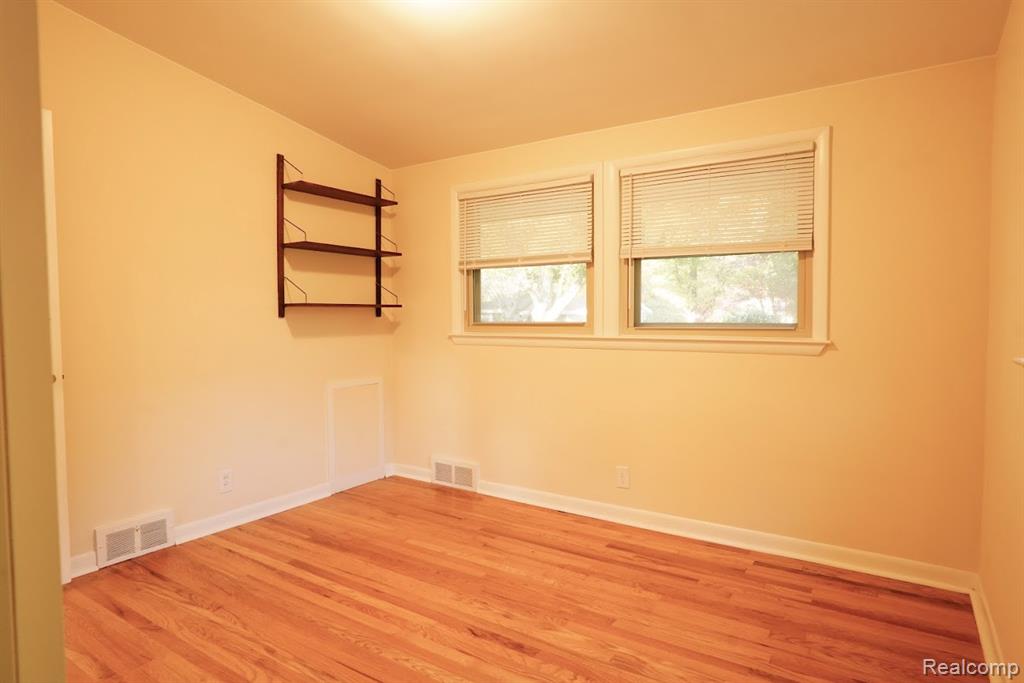 915 Westwood Avenue, Ann Arbor, MI 48103 — Photo 16