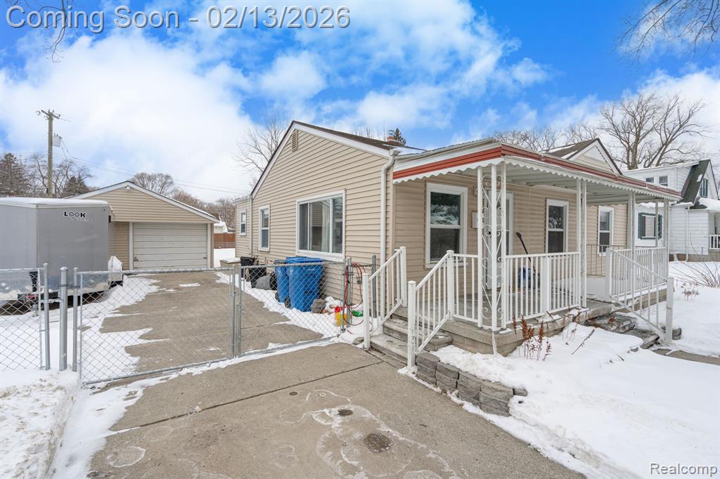 4976 Weddell Street, Dearborn Heights, MI 48125 — Photo 6