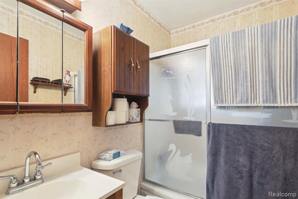 5427 FIESTA Pass, Grand Blanc, MI 48439 — Photo 18