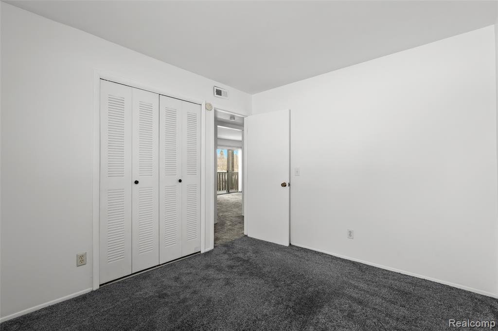 8709 Candlewood Trail, Brighton, MI 48116 — Photo 15