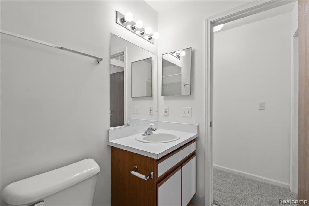 42714 Lilley Pointe Drive, 213, Canton, MI 48187 — Photo 20