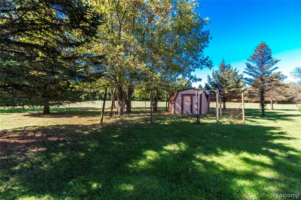 1511 Fish Lake Road, Lapeer, MI 48446 — Photo 51