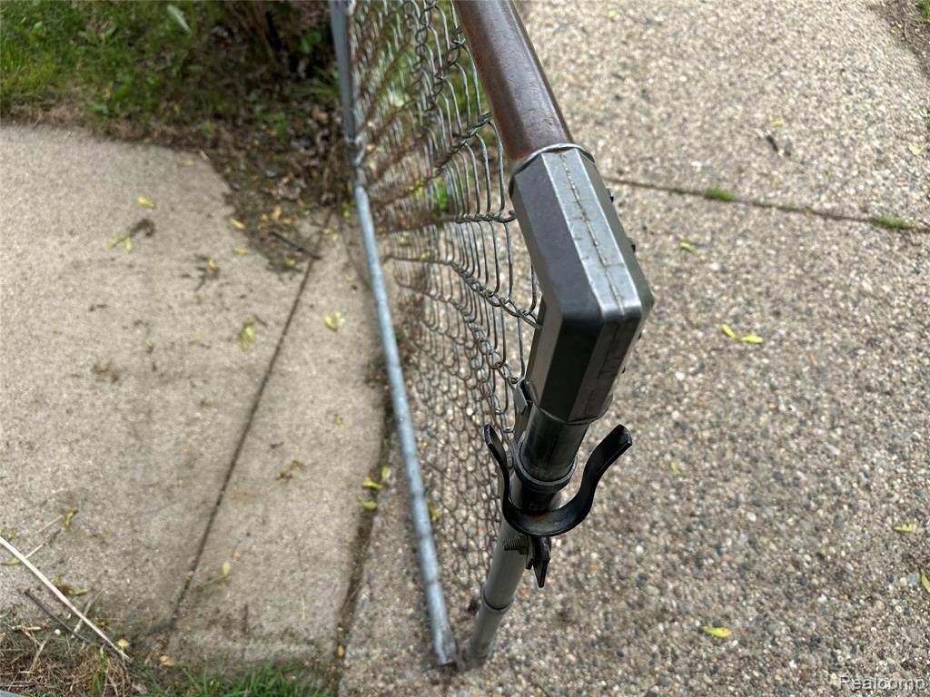 5042 Pennsylvania Street, Detroit, MI 48213 — Photo 77