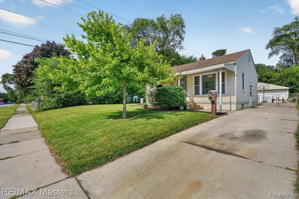 4643 Niagara Street, Wayne, MI 48184 — Photo 3