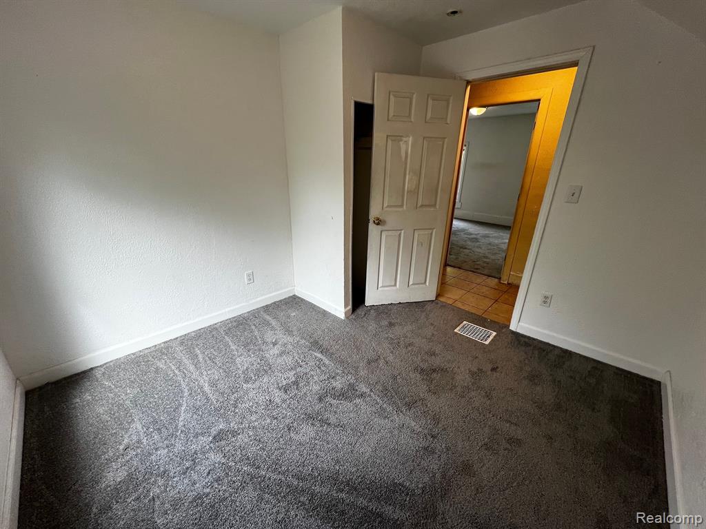 63 HAMILTON Street, Pontiac, MI 48342 — Photo 10