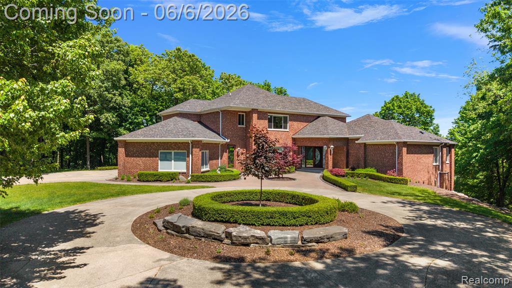 781 Windy Fields Court, Leonard, MI 48367 — Photo 4