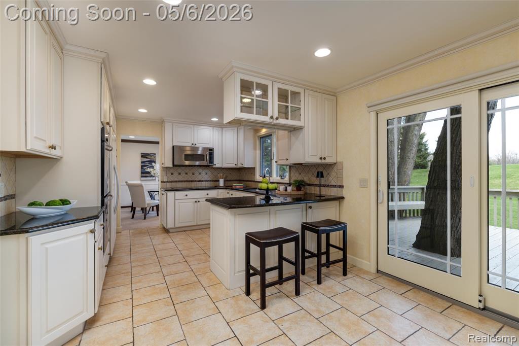 2317 Chelsea Court, Troy, MI 48084 — Photo 15